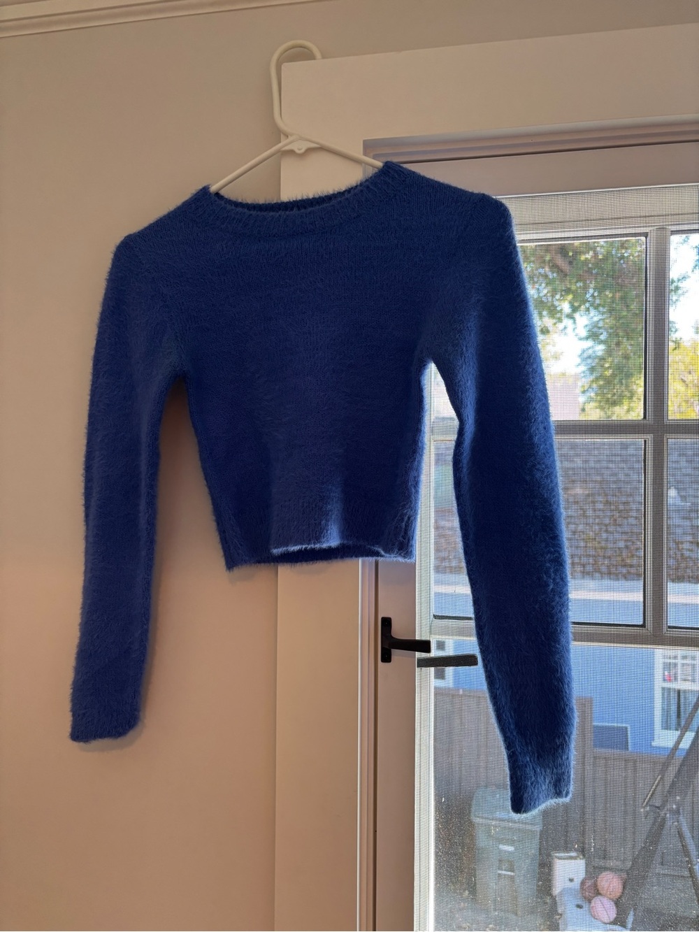 Urban Outfitters Fuzzy Cropped Crewneck Sweater - Royal Blue